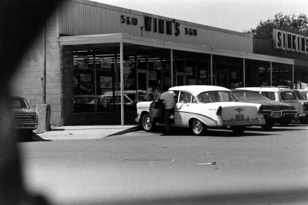 Juxtapoz-LifeDrugWar-01