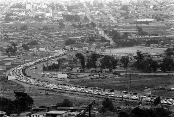 Juxtapoz-LifeDrugWar-05