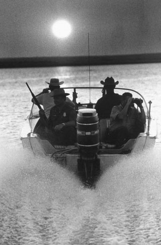 Juxtapoz-LifeDrugWar-21