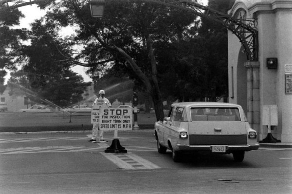 Juxtapoz-LifeDrugWar-25