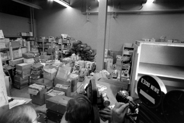 Juxtapoz-LifeDrugWar-29